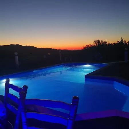 Yiannos House *