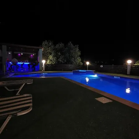 Yiannos House Evrykhou