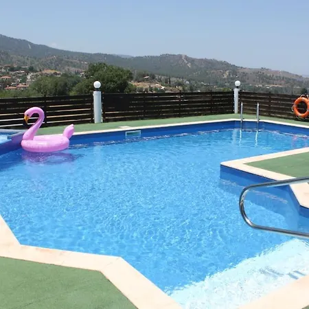 Yiannos House Hébergement de vacances Evrykhou