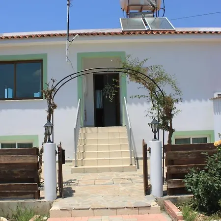 度假居 Yiannos House Evrykhou