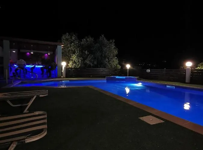 Yiannos House Evrykhou