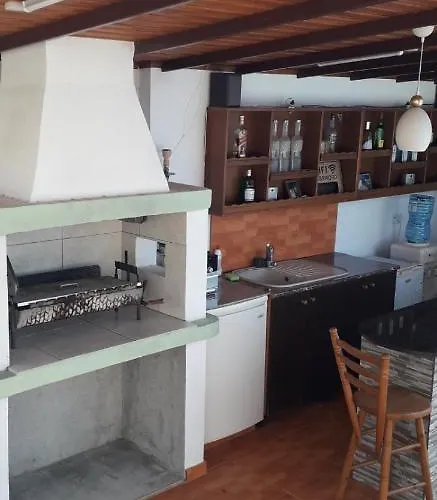 Yiannos House Дом отдыха Evrykhou