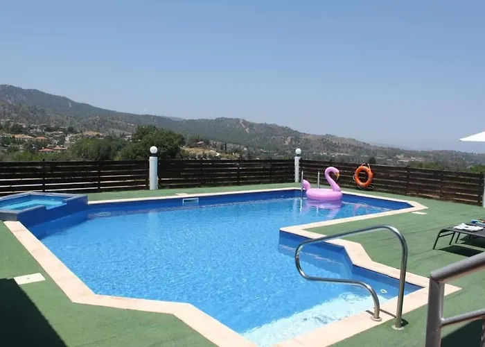 Дом отдыха Yiannos House Evrykhou