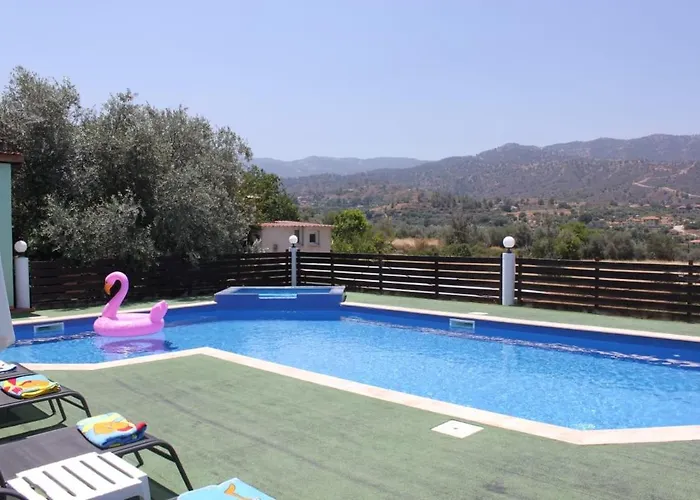 Holiday home Yiannos House Evrykhou