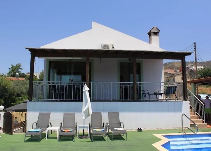 Yiannos House Дом отдыха